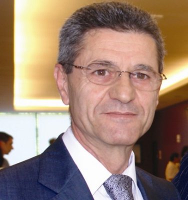 Timofte, preşedintele asistenţilor şi moaşelor, cere revizuirea cursurilor de educaţie medicală